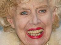 TV favorite Sheila MacRae dead