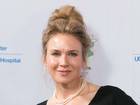 Renee Zellweger lists Connecticut mansion for...