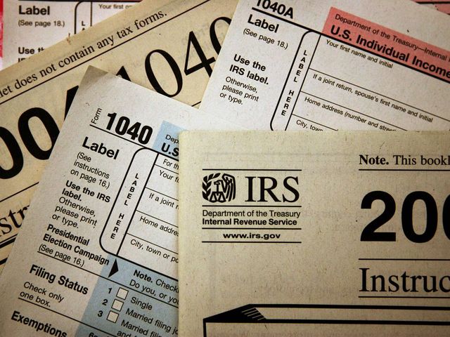 http://www.wcpo.com/news/national/how-to-track-down-your-irs-refund-check