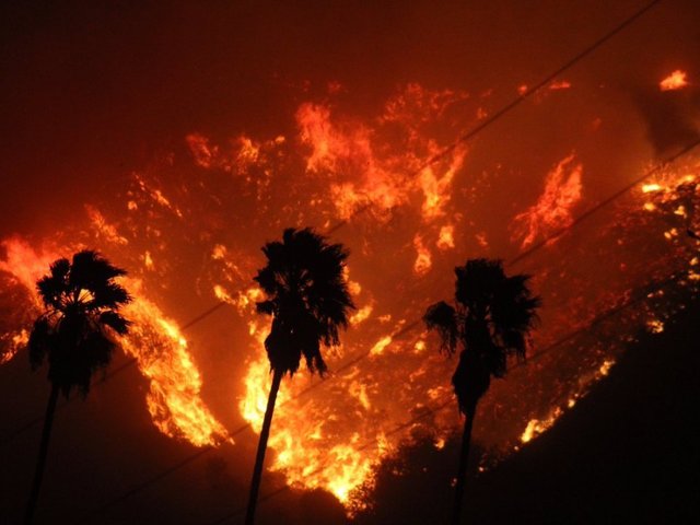 Evacuation Orders Issued for almost 200k as Los Angeles Fires Rage Evacuation Orders Issued for almost 200k as Los Angeles Fires Rage